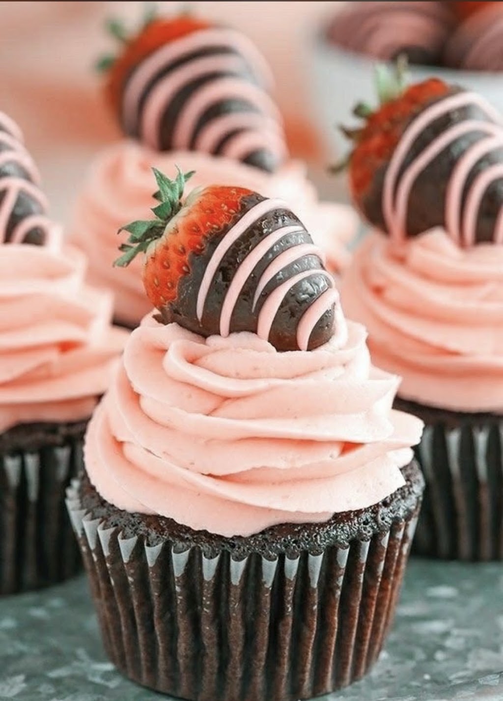 Tricia’s Sweet Confections (2/3)